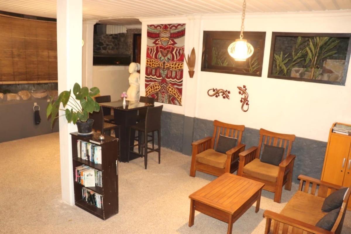 Kebun Rohani Cottages Senggigi Buitenkant foto